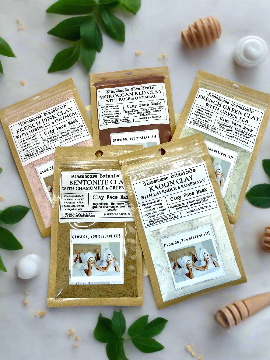 Facial | Bentonite Clay Face Mask With Chamomile & Green Tea